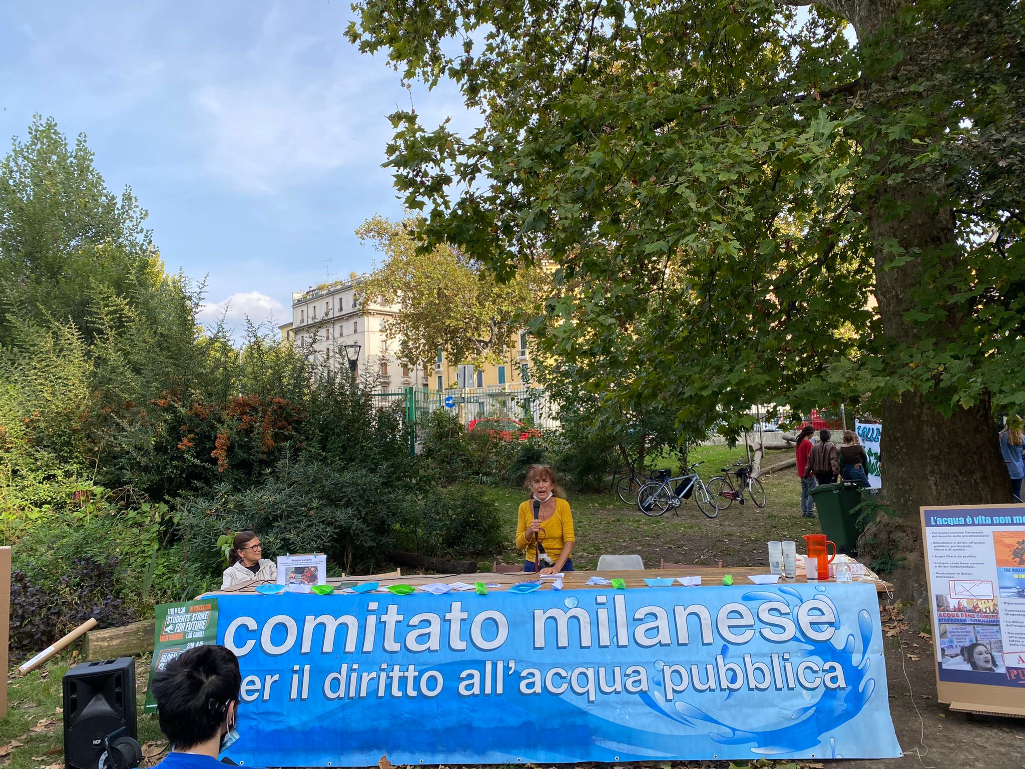 Foto iniziativa acqua EcoSocial Forum Milano 30 9 21 2